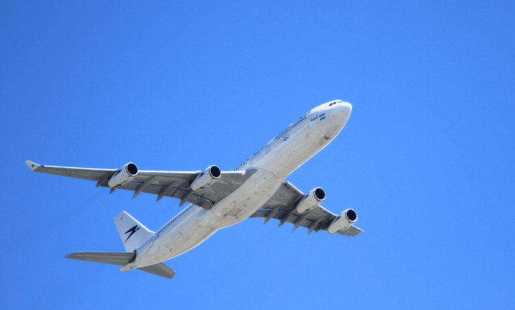 「巡航速度」は旅客機などで使われる燃料効率が最も良い速度